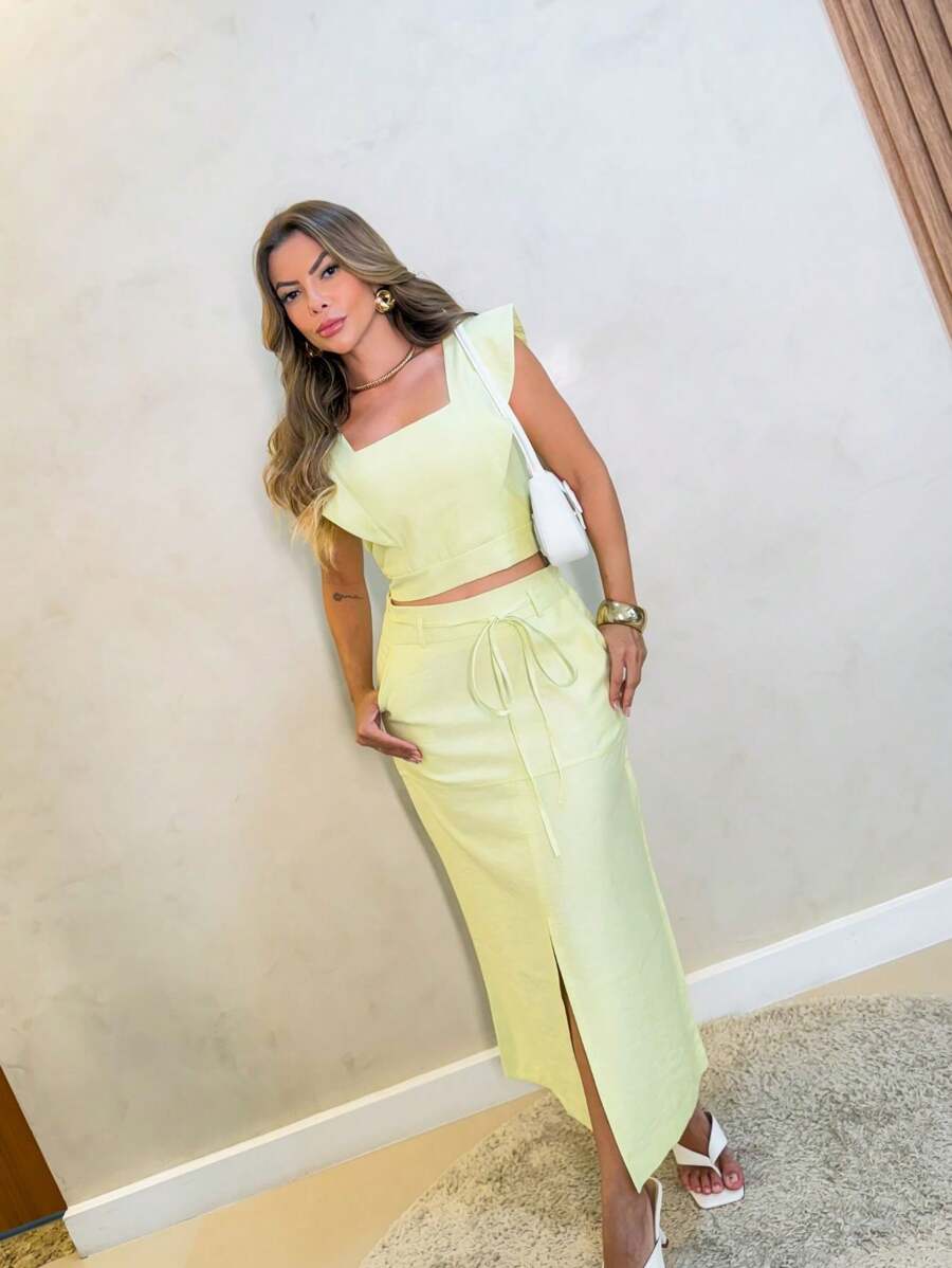 Conjunto  Cropped e Saia Alfaiataria Marrant