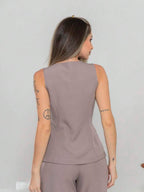 Conjunto de colete e calça Pantalona