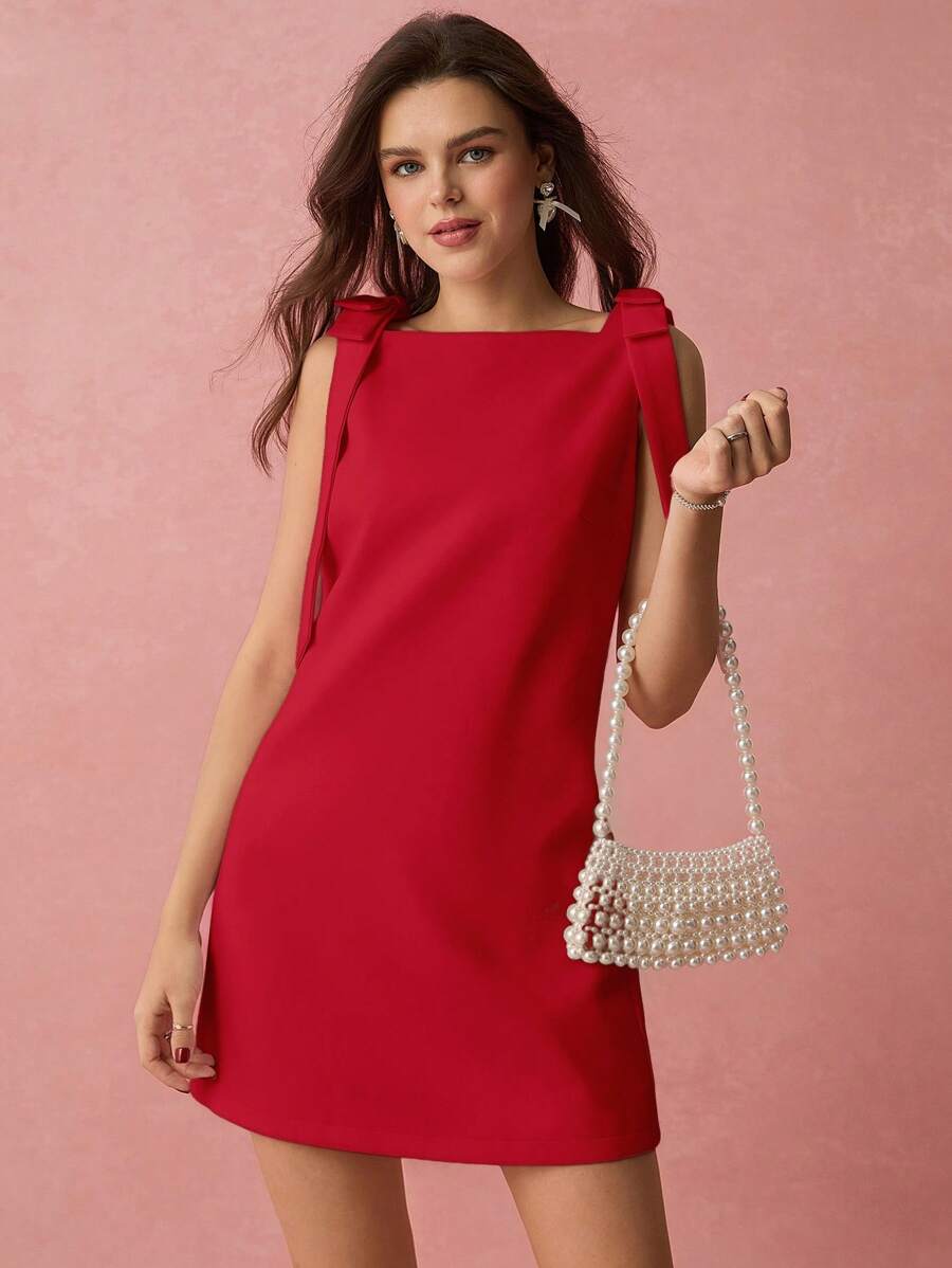 Vestido mini com laço sem mangas