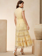 Vestido Helena - 50% OFF Oferta especial por tempo limitado.