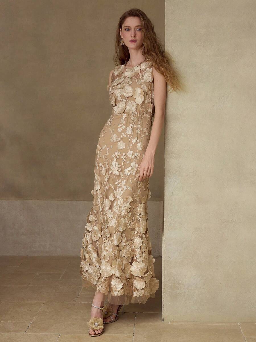 Vestido Floral Contorno