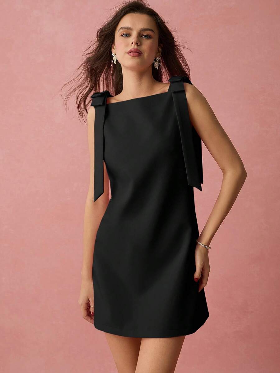 Vestido mini com laço sem mangas