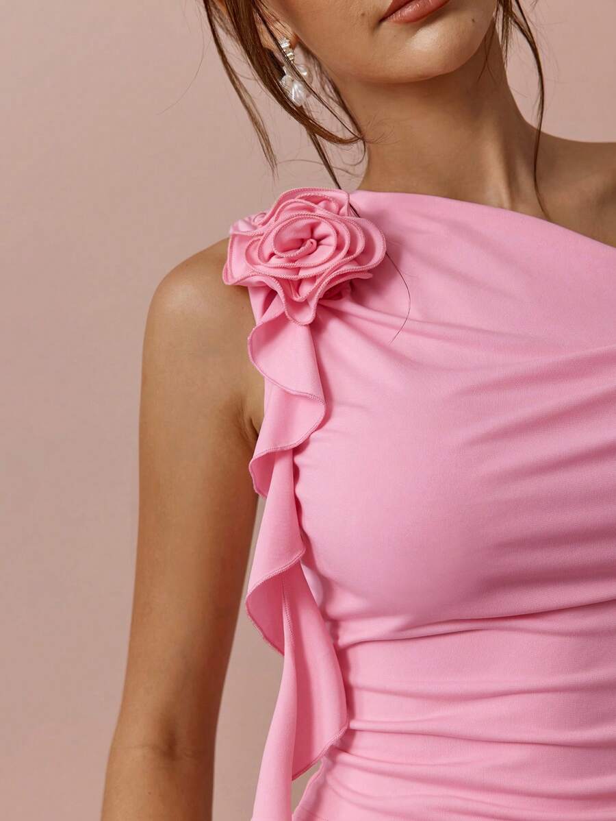 Top Assimétrico Feminino Romântico com Rosa 3D no Ombro