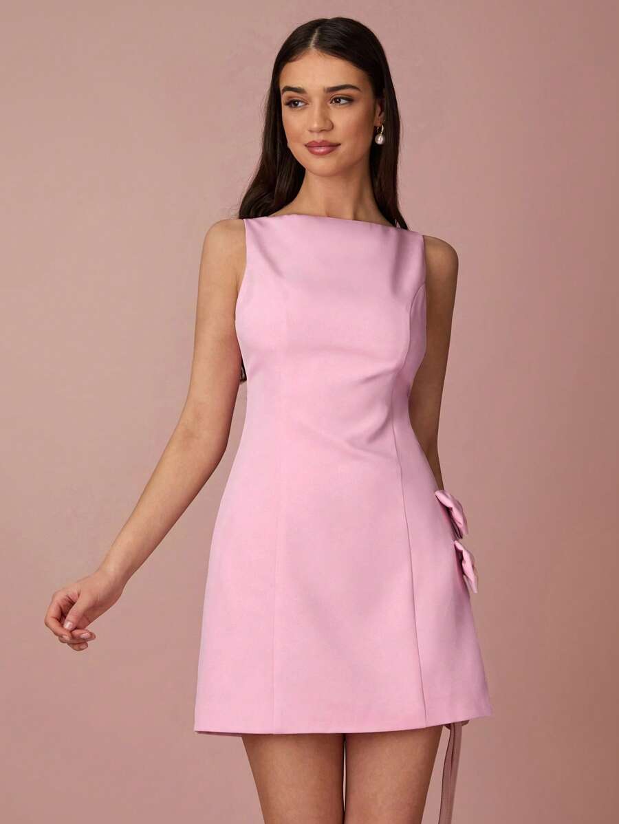 Vestido Mini  com Laço Lateral