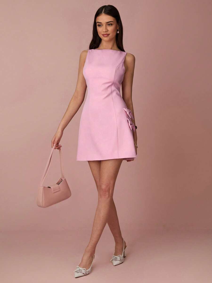 Vestido Mini  com Laço Lateral