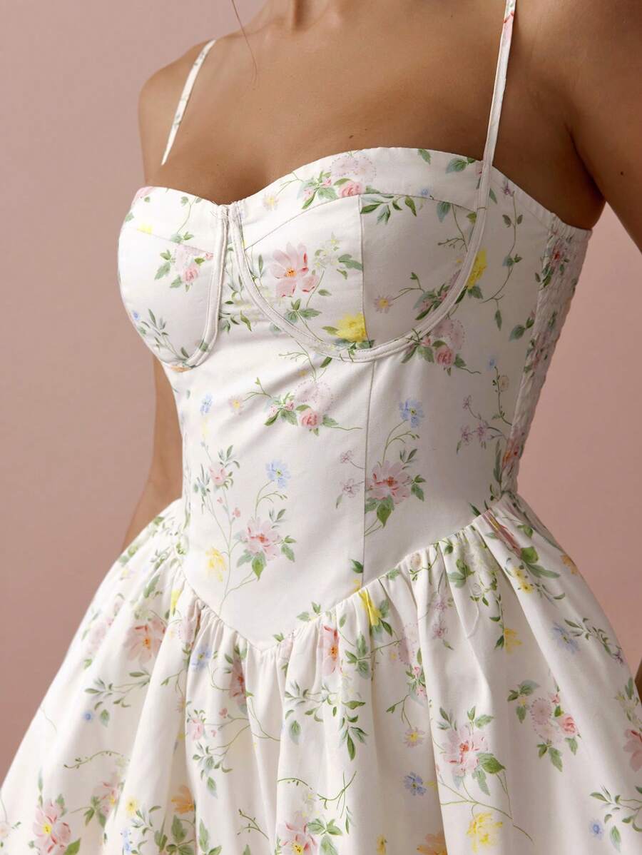Vestido Longo com Alças Finas e Estampa Floral