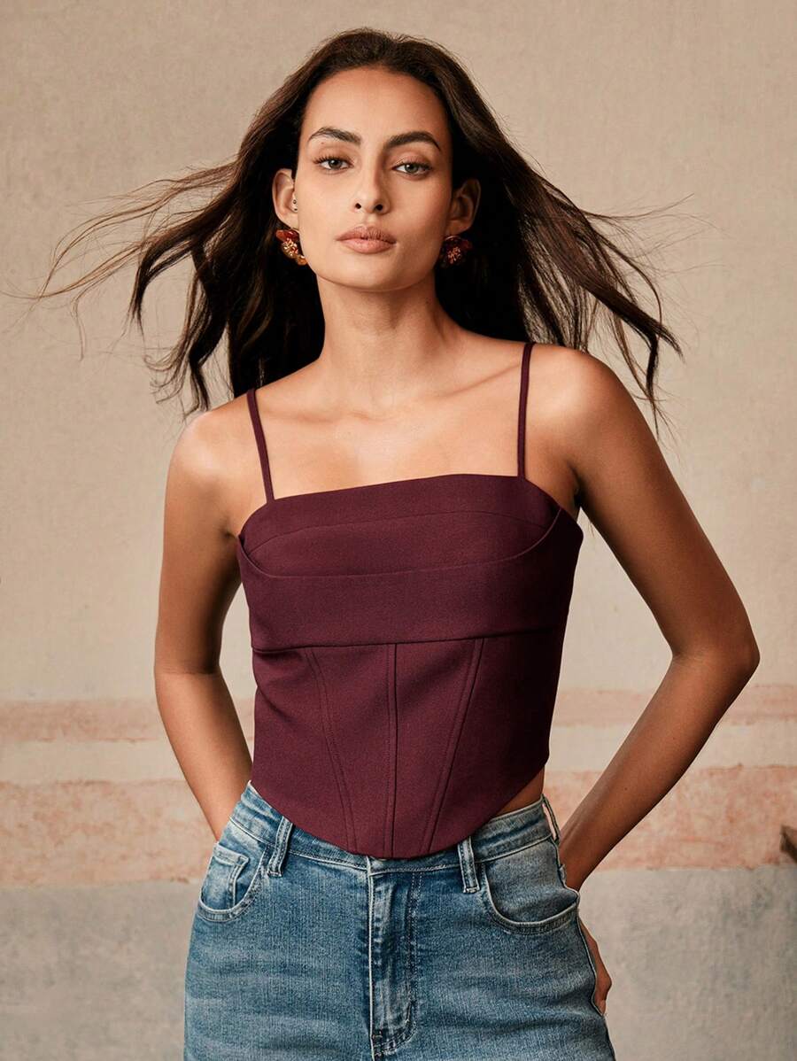 Regata Feminina Elegante Assimétrica com Alças Finas