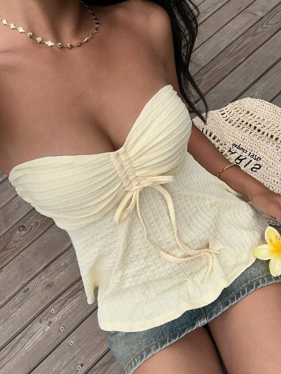 Cropped Tomara que Caia com Cordão Trançado