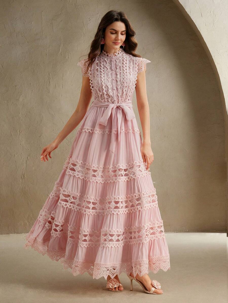 Vestido Helena - 50% OFF Oferta especial por tempo limitado.