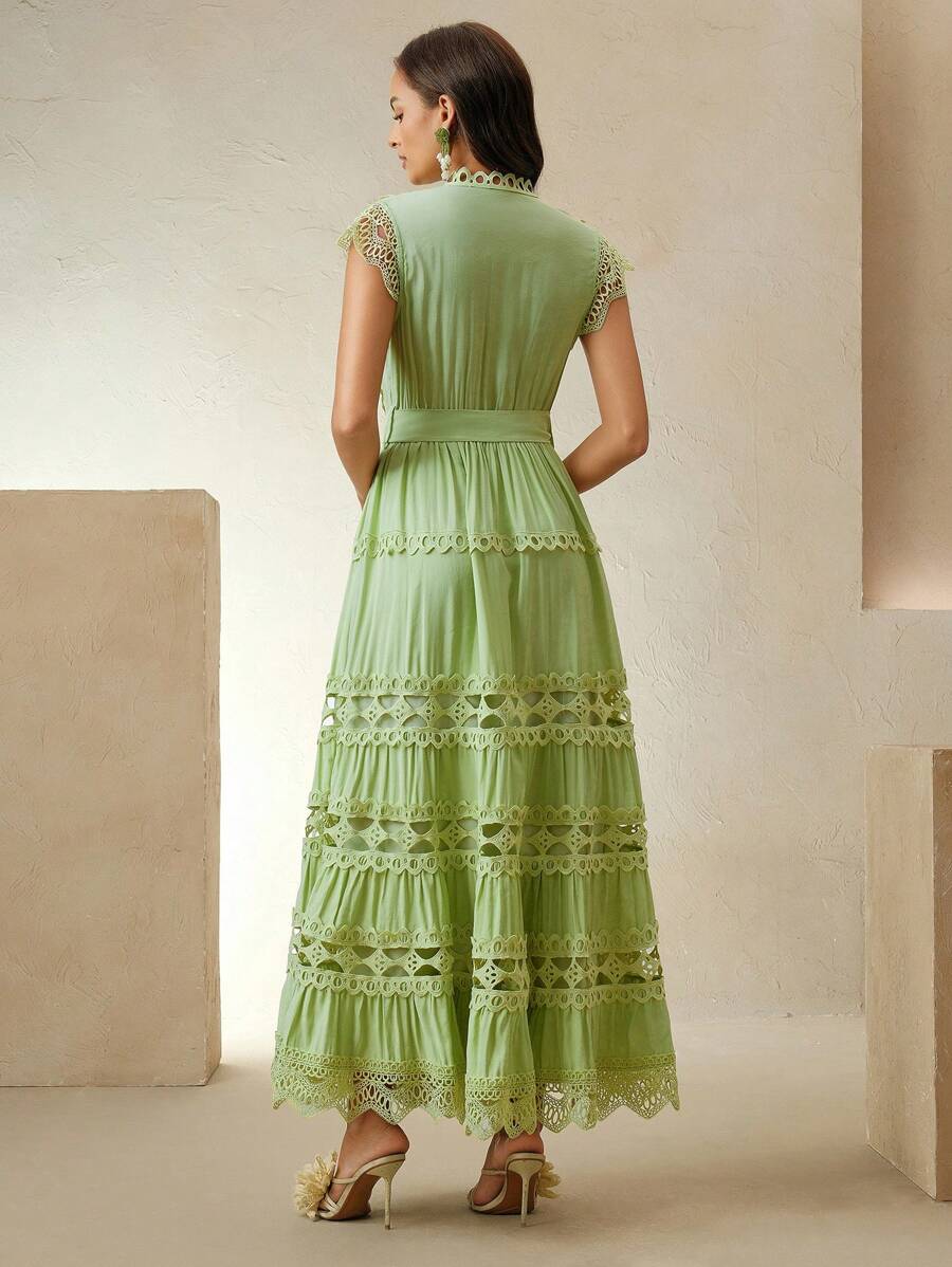 Vestido Helena - 50% OFF Oferta especial por tempo limitado.