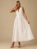 Vestido Longo Elegante com Decote em V Bordado e Cintura Ajustada