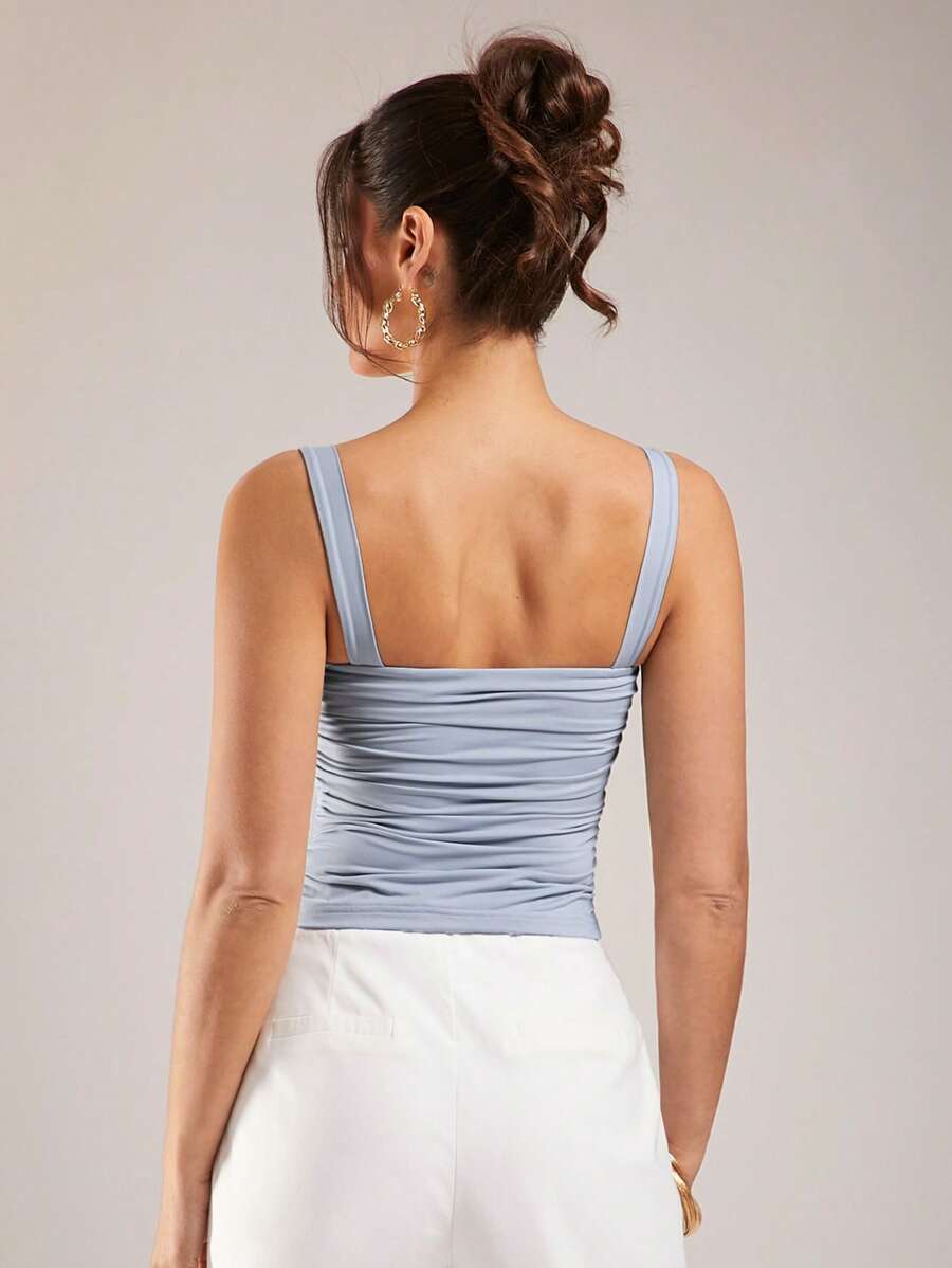 Regata Feminina Minimalista de Cor Sólida