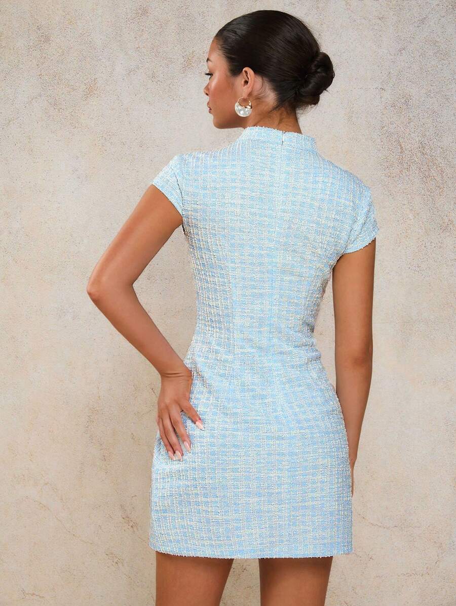 Vestido Mini Elegante de Tweed com Botões