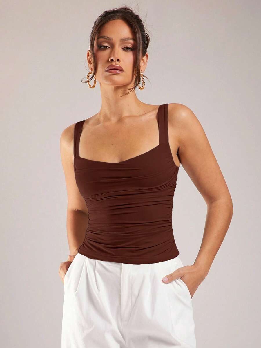 Regata Feminina Minimalista de Cor Sólida