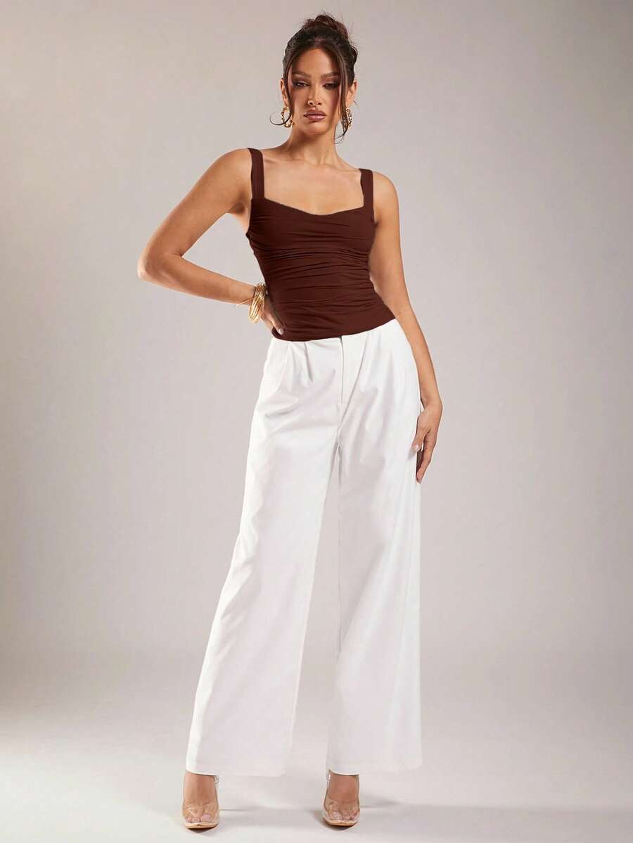 Regata Feminina Minimalista de Cor Sólida