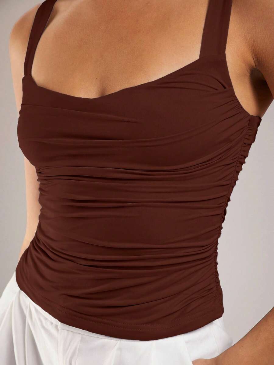 Regata Feminina Minimalista de Cor Sólida