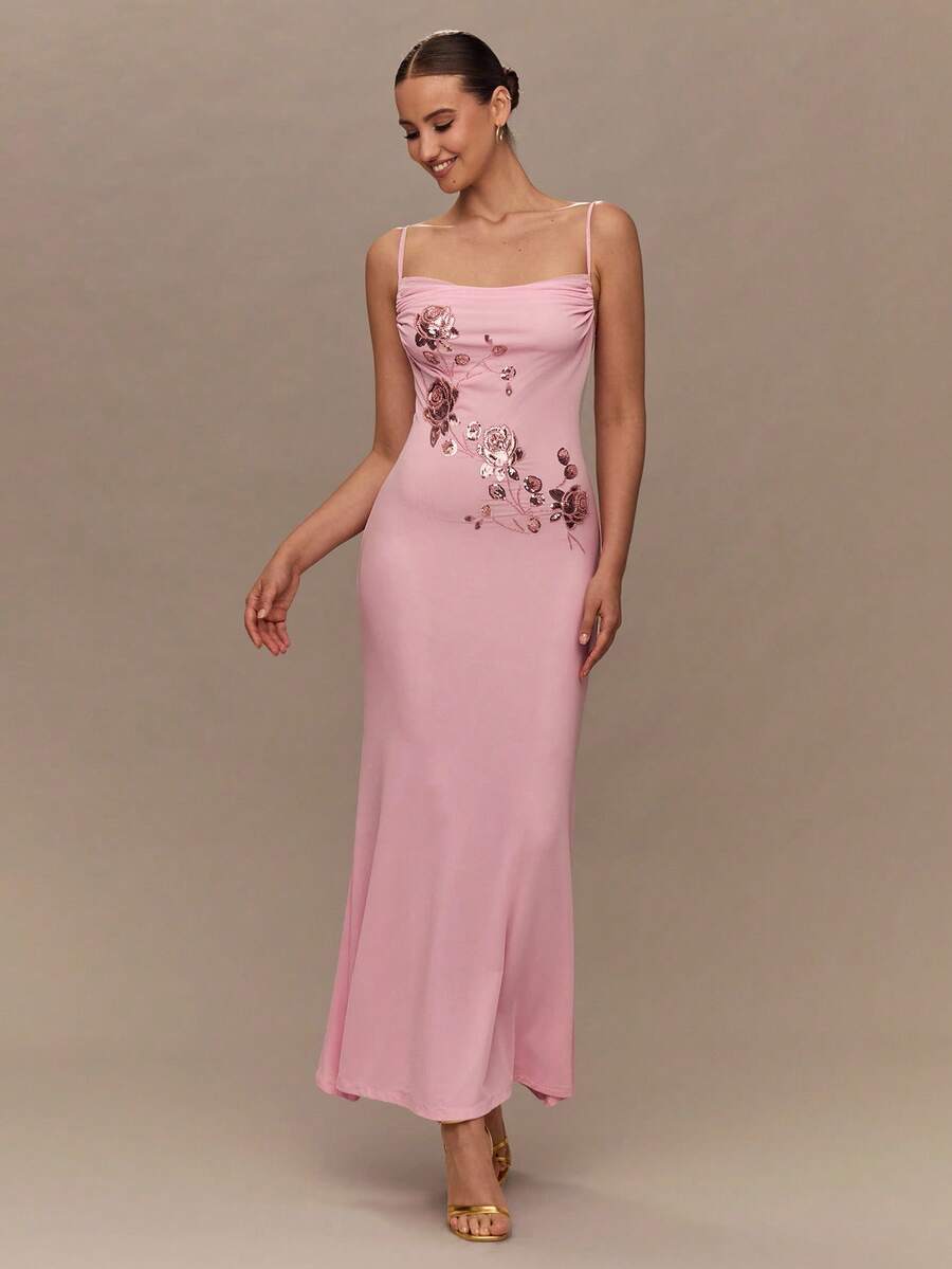 Vestido Longo Sereia com Alças Finas e Bordado em Tule