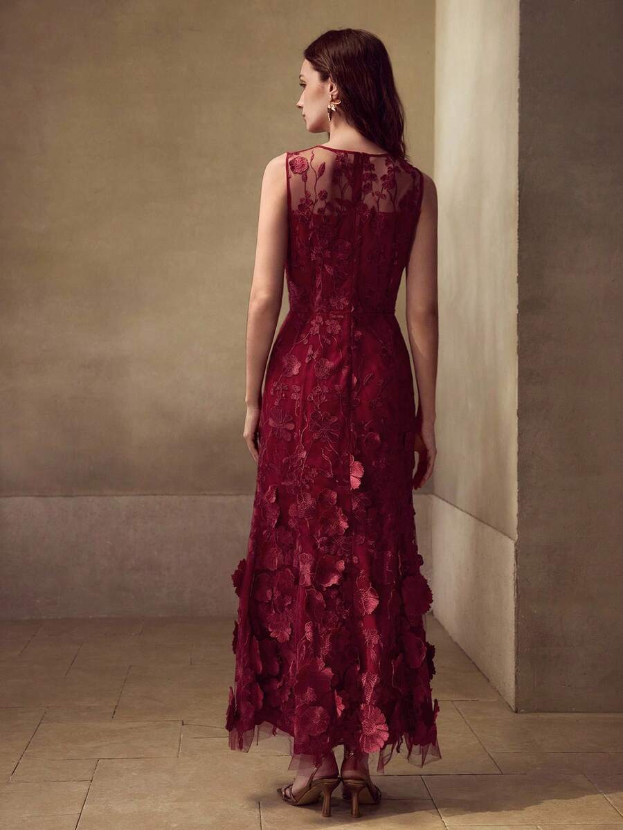 Vestido Floral Contorno