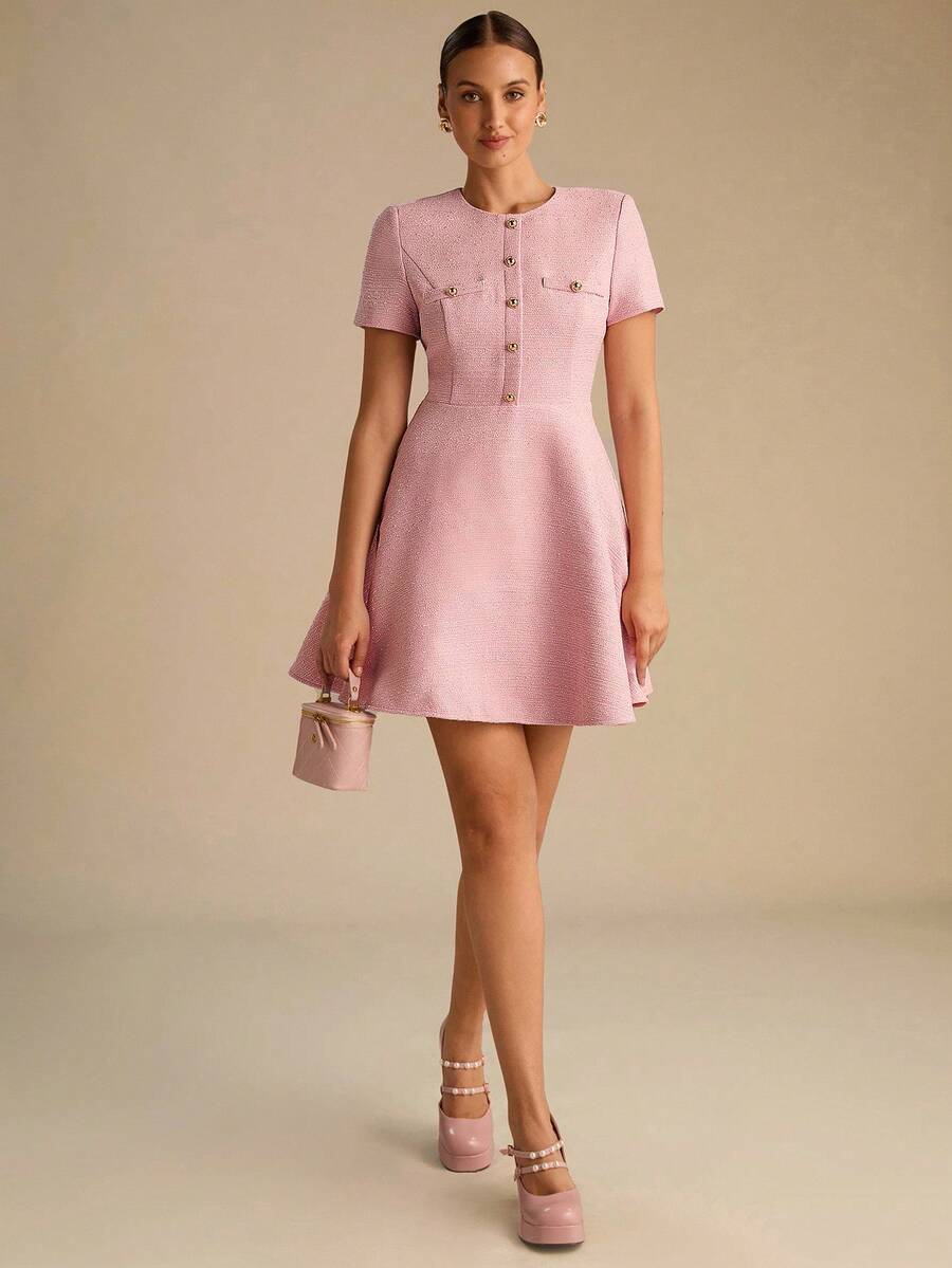 Vestido Aurora de Manga Curta com Gola Redonda e Botões