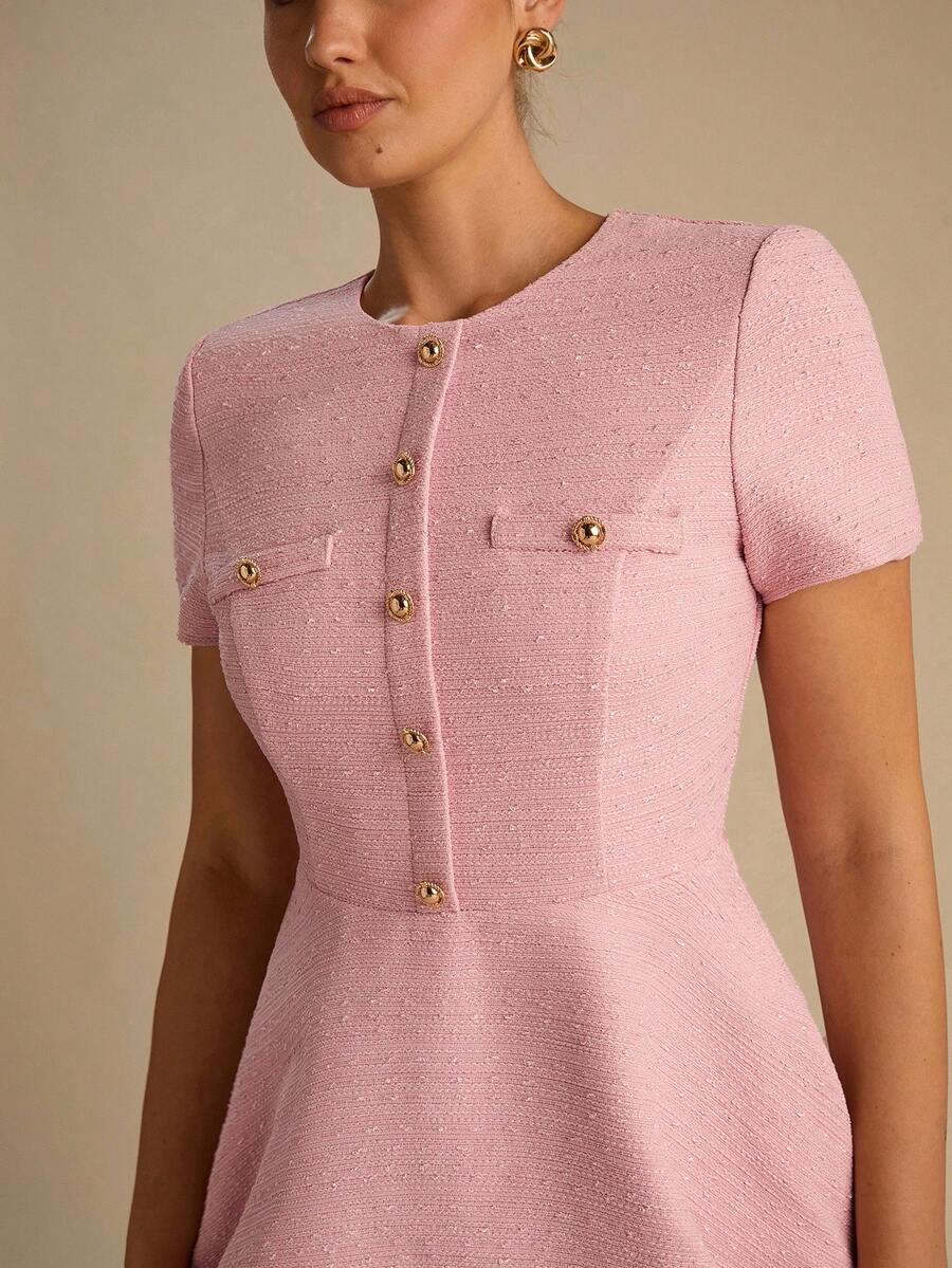 Vestido Aurora de Manga Curta com Gola Redonda e Botões