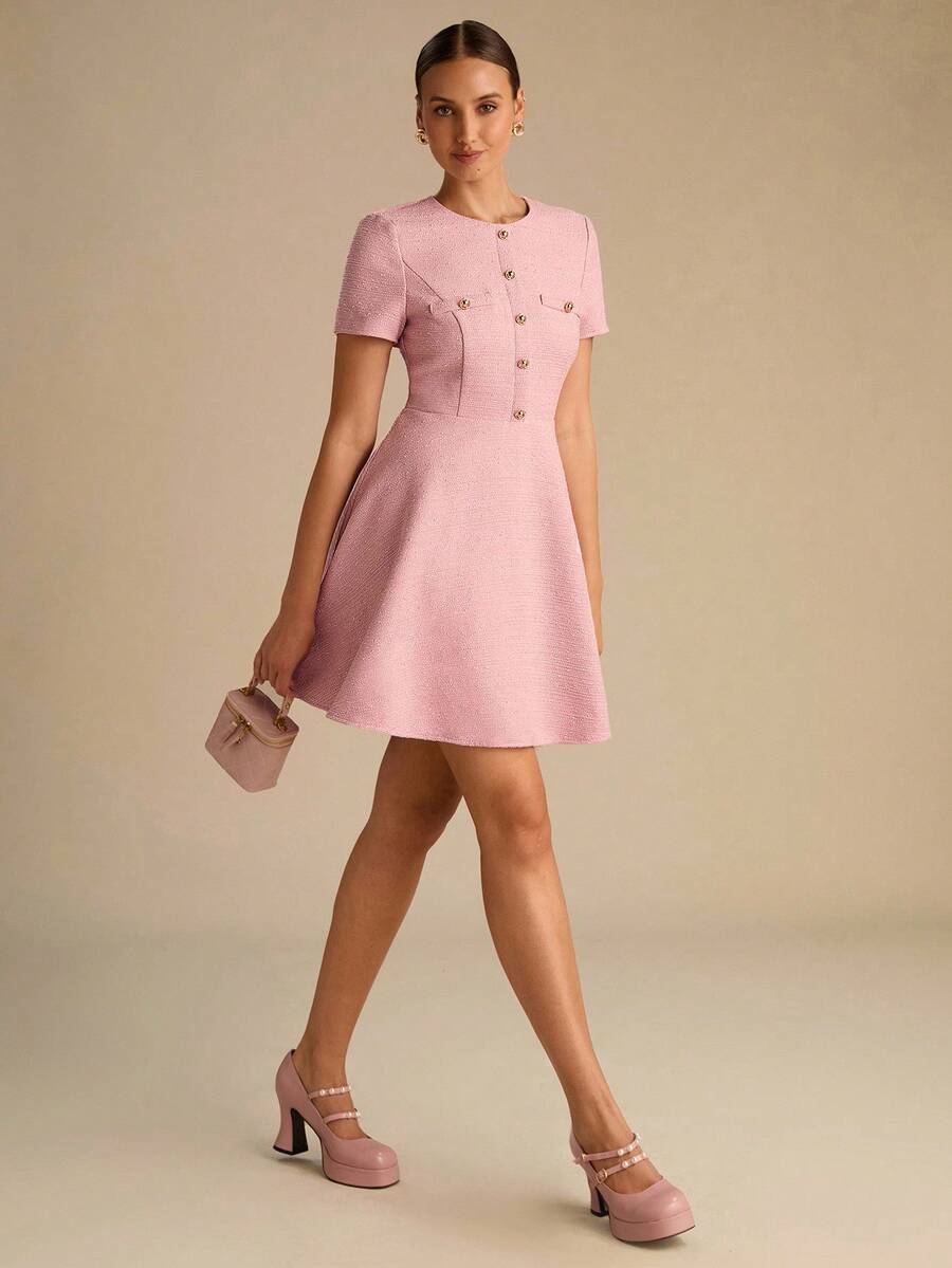 Vestido Aurora de Manga Curta com Gola Redonda e Botões