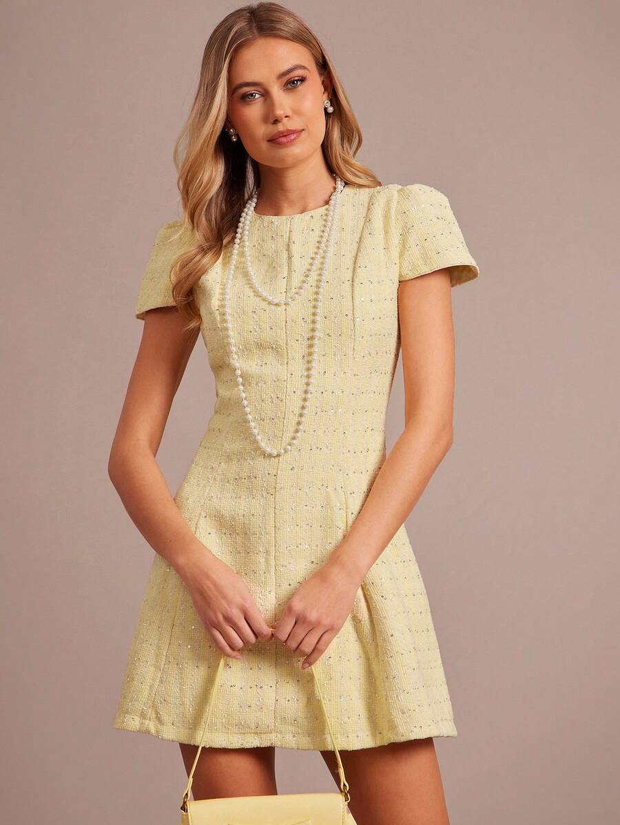 Vestido Curto Minimalista  Estilo Francês