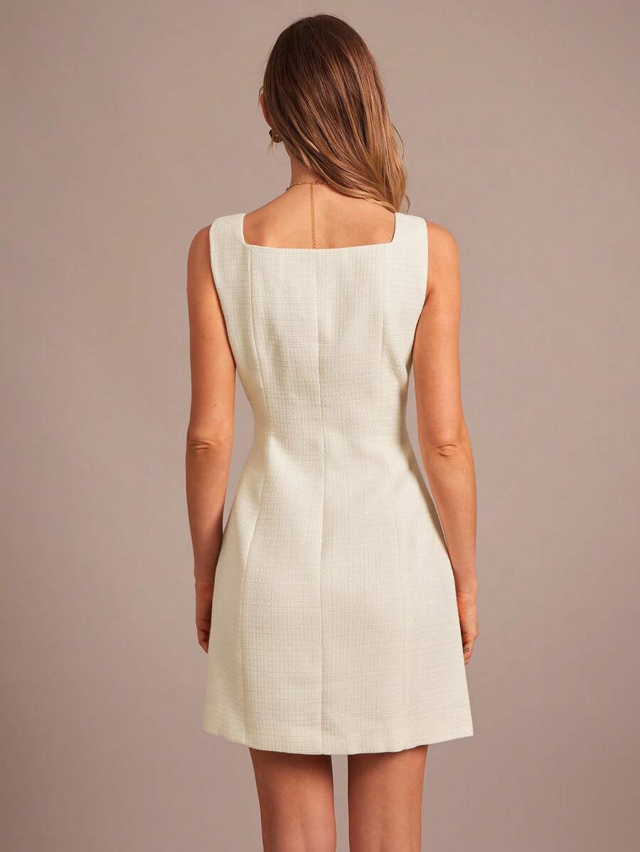 Vestido  com Botões na Frente e Sem Mangas