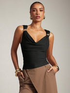 Top Cropped Elegante com Decote Drapeado e Detalhe Dourado