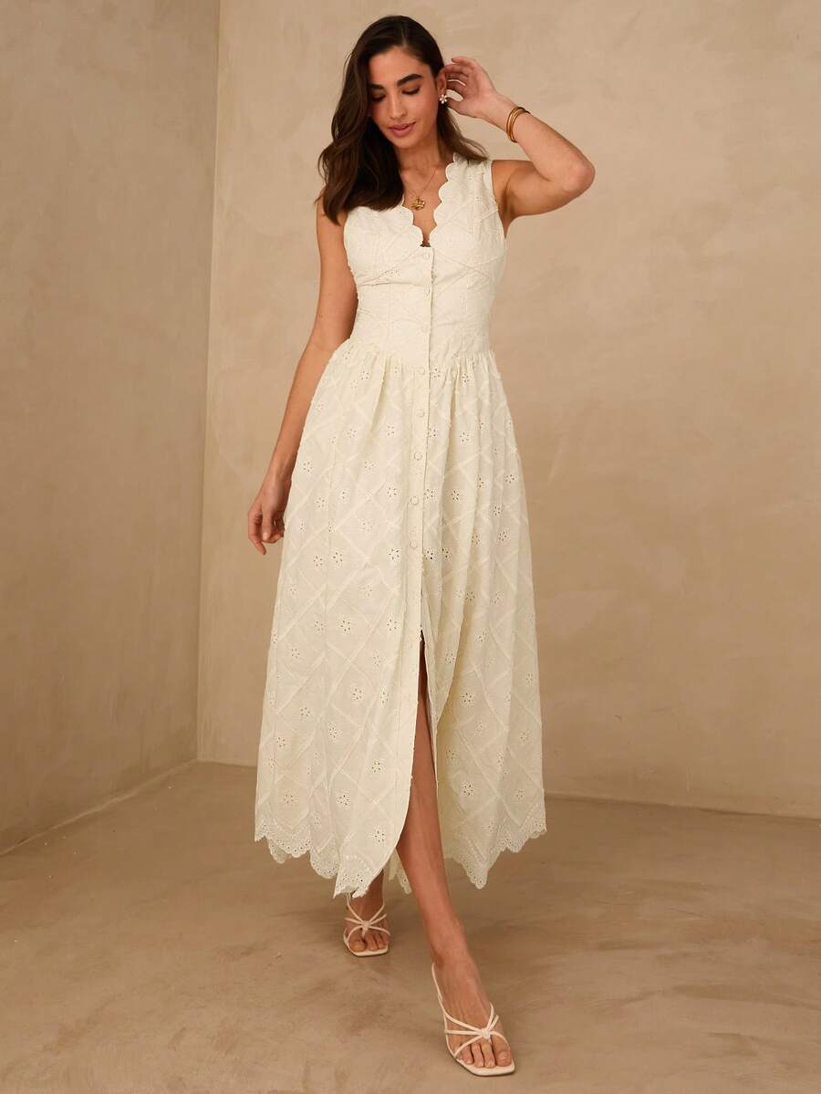 Vestido Longo Elegante com Decote em V Bordado e Cintura Ajustada